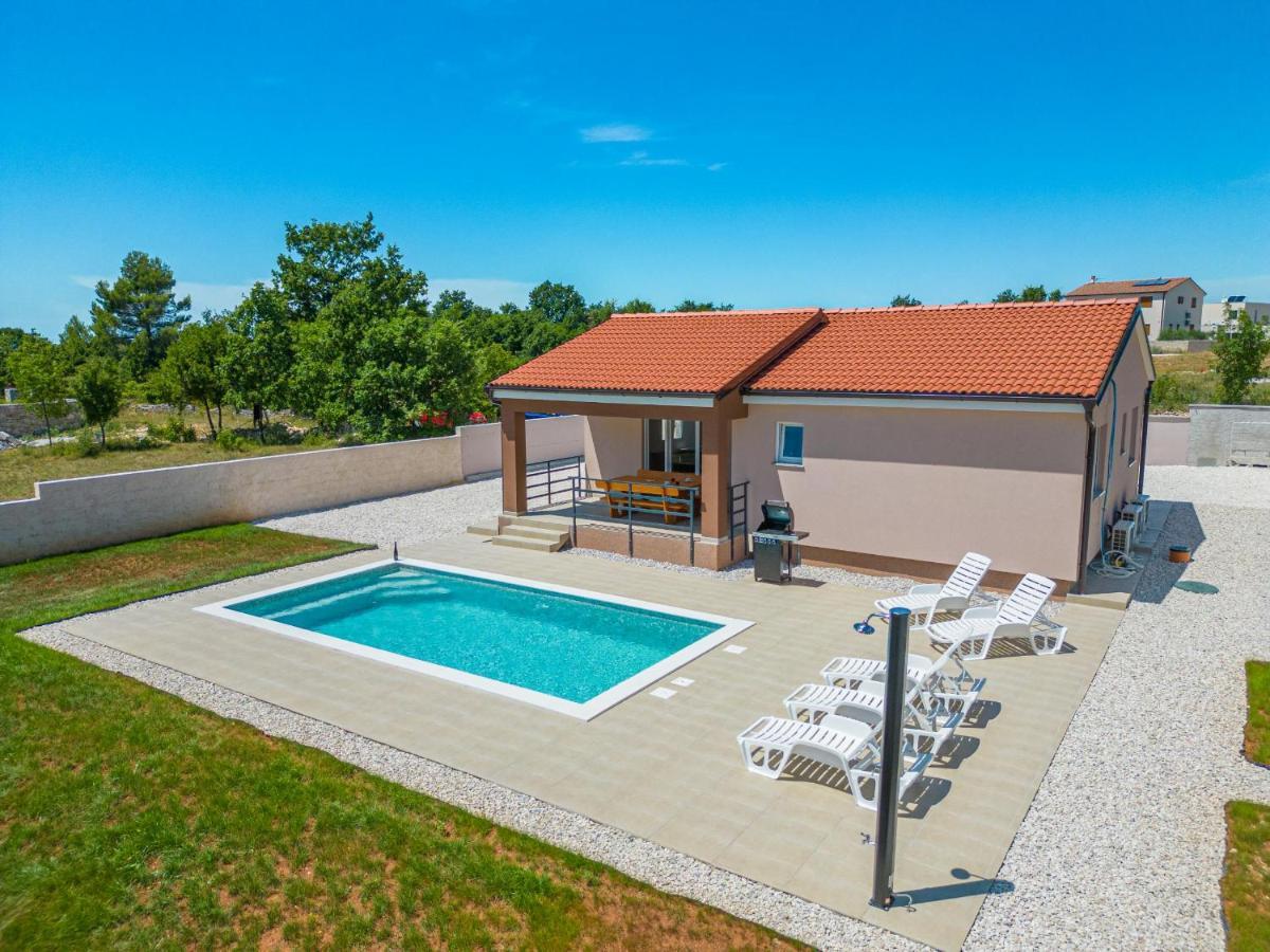 Villa Stocozzi Svetvinčenat Esterno foto